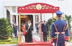 فيديو| مراسم استقبال أمير الكويت في مصر